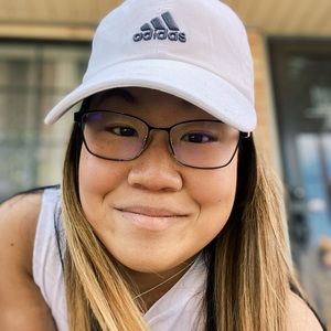 Meet your Posher, Abby